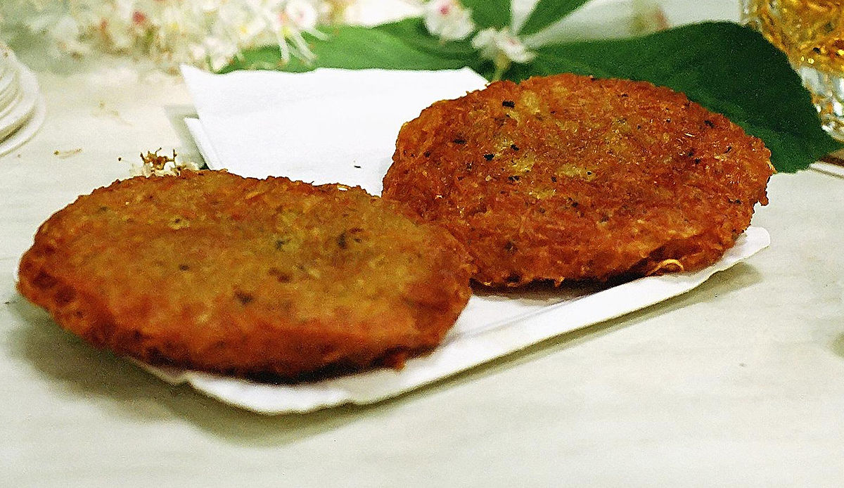 Kartoffelpuffer - panquecas de batata. Foto: Wikipedia