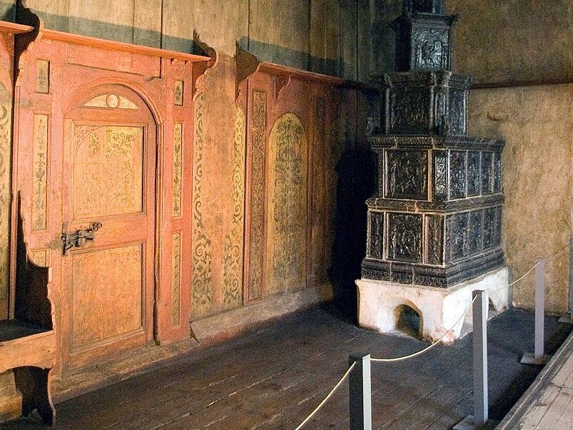 Vista parcial da cozinha com o forno.  Casa de Martinho Lutero em Wittenberg, Alemanha.